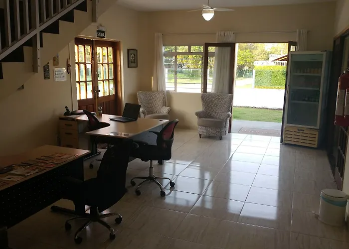 Alojamento com o café da manhã Apenas: Pousada Maré Enseada