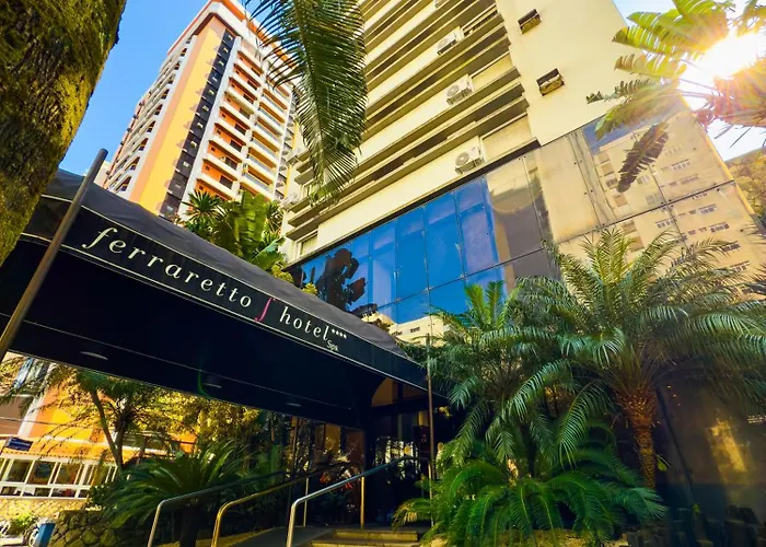 Hotel com piscina: Ferraretto Guarujá Hotel&Spa